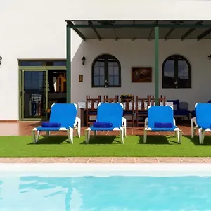 pico-partido-villa.in-canary-islands.com/